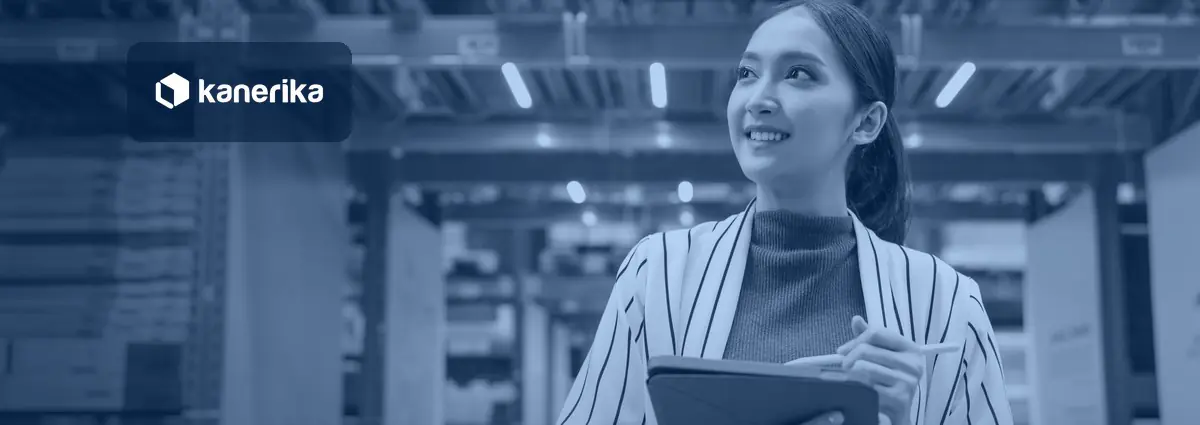 Retail operations manager using AI-powered inventory insights in a warehouse, illustrating machine learning in retail